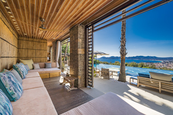 villa in Cannes : Rent Southern Europes most exclusive and stunning villa with 9 bedrooms, panoramic sea views and the height of Luxury - Photo 101