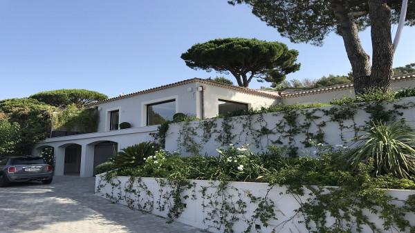 villa in St Tropez : Rent this modern town house ideally located within walking distance to the  centre of St Tropez - Photo 19