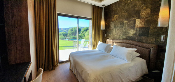 villa in St Tropez : Rent this modern villa ideally located close to Pampelonne beach - Photo 6