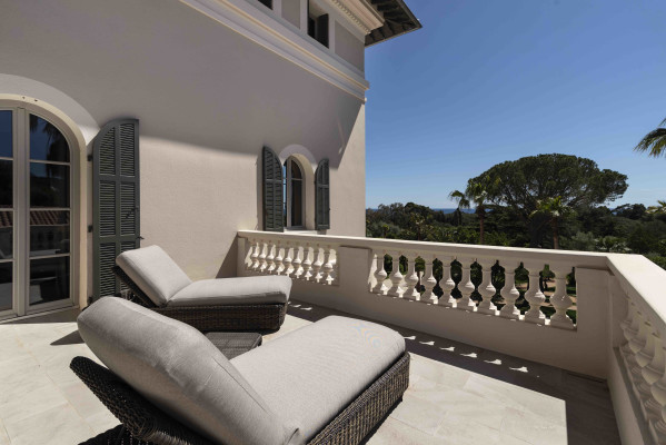 villa in St Tropez : Rent this extraordinary villa located within a vast private park - Photo 28