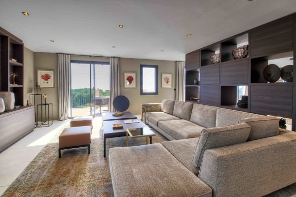 villa in St Tropez : Rent this modern wonderful newly built villa with panoramic views over the Mediterranean sea - Photo 9