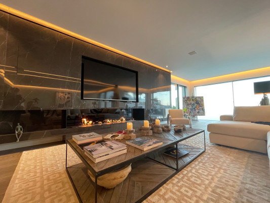 villa in Cannes : Rent this brand new villa located in the residential area of Super Cannes. - Photo 16