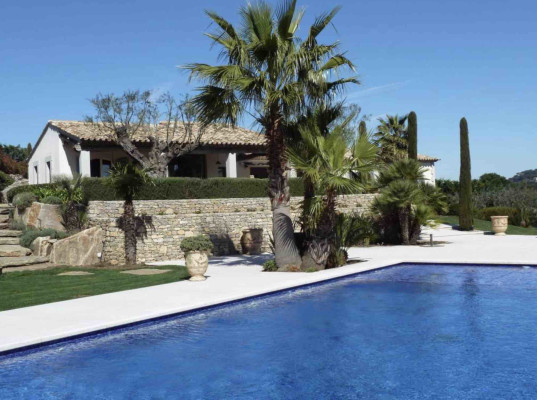villa in St Tropez : Rent this lovely provencal property in Les Marres for 12 guests. - Photo 3