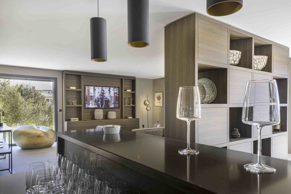 villa in St Tropez : Rent this modern wonderful newly built villa with panoramic views over the Mediterranean sea - Photo 10