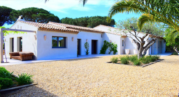 villa in St Tropez : Rent this modern villa ideally located in La Moutte - Photo 15