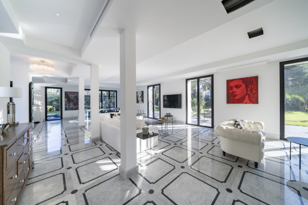 villa in Saint-Jean-Cap-Ferrat : Rent this modern villa with 4 bedroom in Saint Jean Cap Ferrat. - Photo 11