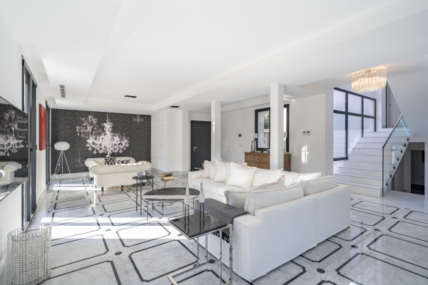 villa in Saint-Jean-Cap-Ferrat : Rent this modern villa with 4 bedroom in Saint Jean Cap Ferrat. - Photo 8
