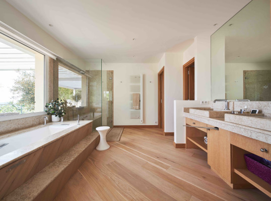 villa in Cannes : Rent this lovely family villa up to the hill in Cannes in a private domain. - Photo 30