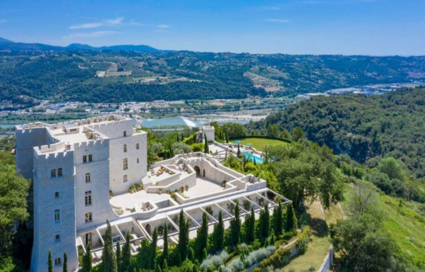 villa in Vence : Rent this magnificent castle with panoramic views - Photo 1
