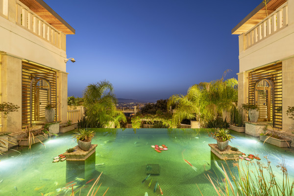 villa in Cannes : Rent Southern Europes most exclusive and stunning villa with 9 bedrooms, panoramic sea views and the height of Luxury - Photo 33