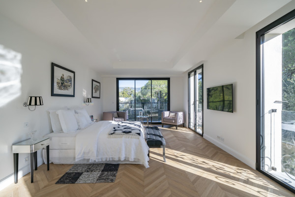 villa in Saint-Jean-Cap-Ferrat : Rent this modern villa with 4 bedroom in Saint Jean Cap Ferrat. - Photo 35