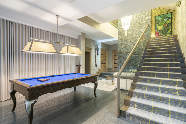 villa in Cannes : Rent Southern Europes most exclusive and stunning villa with 9 bedrooms, panoramic sea views and the height of Luxury - Photo 44