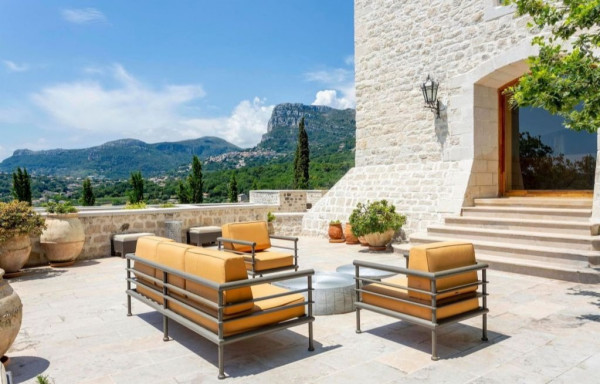 villa in Vence : Rent this magnificent castle with panoramic views - Photo 3