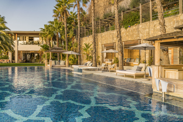 villa in Cannes : Rent Southern Europes most exclusive and stunning villa with 9 bedrooms, panoramic sea views and the height of Luxury - Photo 86