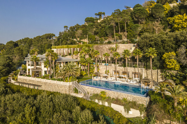 villa in Cannes : Rent Southern Europes most exclusive and stunning villa with 9 bedrooms, panoramic sea views and the height of Luxury - Photo 108