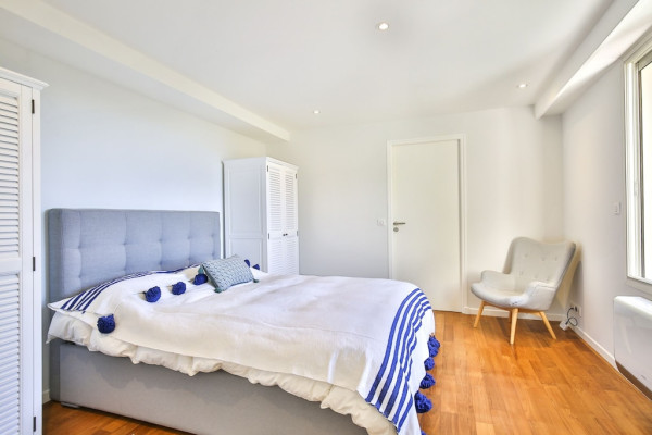 villa in Villefranche-sur-Mer : Rent wonderful 4 bedroom villa located in a secure domain in Villefranche - Photo 23