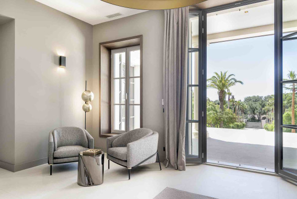 villa in St Tropez : Rent this extraordinary villa located within a vast private park - Photo 8