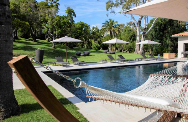 villa in St Tropez : Rent this extraordinary villa located within a vast private park - Photo 3