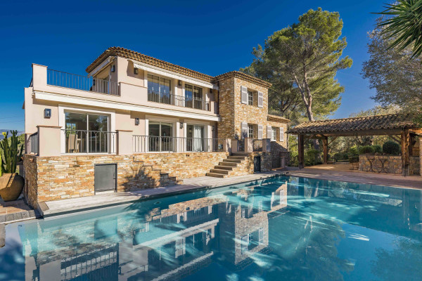 villa in Mougins : Rent this lovely villa in a quiet area in Mougins. - Photo 2