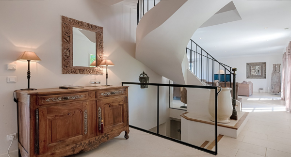 villa in St Tropez : Rent this great villa within walking distance to the village of St Tropez - Photo 5