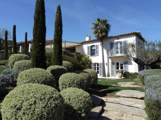 villa in St Tropez : Rent this lovely provencal property in Les Marres for 12 guests. - Photo 0