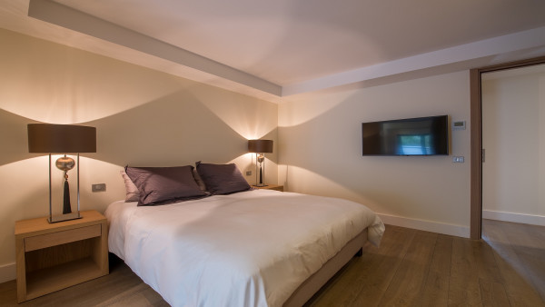 villa in St Tropez : Rent this modern town house ideally located within walking distance to the  centre of St Tropez - Photo 10