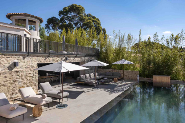 villa in St Tropez : Rent this modern wonderful newly built villa with panoramic views over the Mediterranean sea - Photo 23