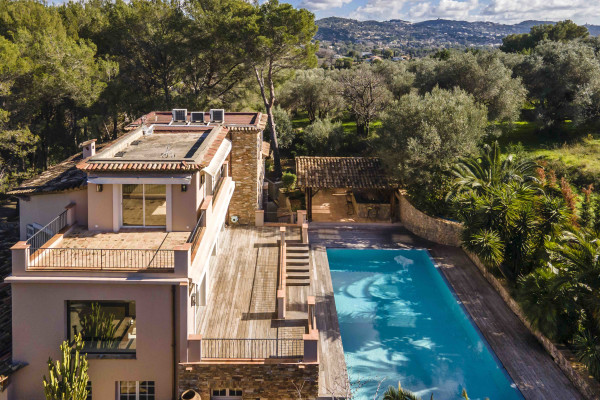 villa in Mougins : Rent this lovely villa in a quiet area in Mougins. - Photo 1