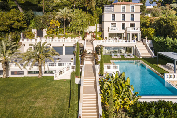 villa in Cannes : Stunning 9 bedroom mansion located in the hills of Cannes with incredible sea views - Photo 80