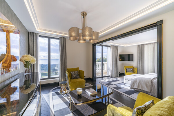villa in Cannes : Stunning 9 bedroom mansion located in the hills of Cannes with incredible sea views - Photo 66