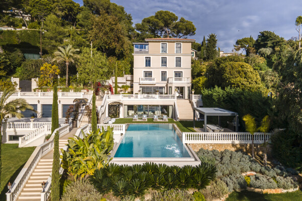 villa in Cannes : Stunning 9 bedroom mansion located in the hills of Cannes with incredible sea views - Photo 75