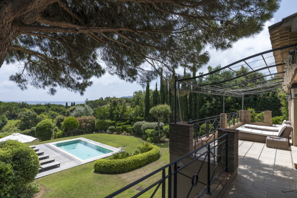 villa in St Tropez : Rent this lovely villa within walking distance to the beach of Pampelonne - Photo 13