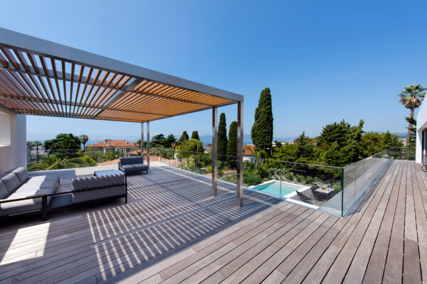 villa in Cannes : Rent this wonderful contemporary villa close to Cannes Center with 6 ensuite bedrooms. - Photo 38