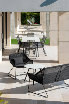 villa in Cap d'Antibes : Rent this modern villain a quiet domain in the heart of the Cap d'Antibes. - Photo 32
