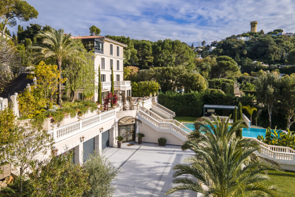 villa in Cannes : Stunning 9 bedroom mansion located in the hills of Cannes with incredible sea views - Photo 78