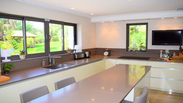 villa in St Tropez : Rent this lovely family villa located near the city center - Photo 11