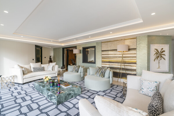 villa in Cannes : Stunning 9 bedroom mansion located in the hills of Cannes with incredible sea views - Photo 11