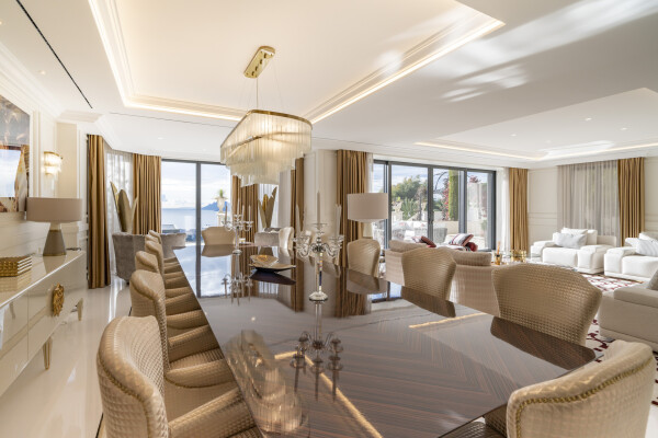 villa in Cannes : Stunning 9 bedroom mansion located in the hills of Cannes with incredible sea views - Photo 16