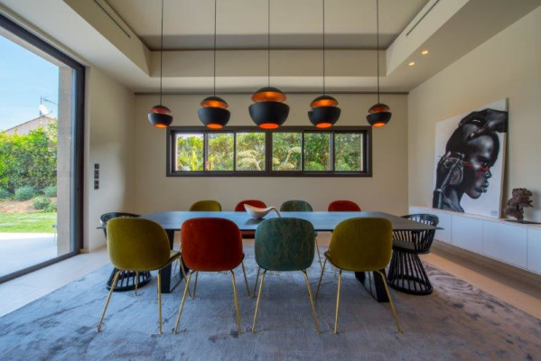 villa in St Tropez : Rent this contemporary villa close to the center with a modern decoration - Photo 4