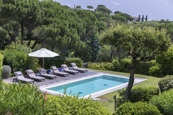 villa in St Tropez : Rent this lovely villa within walking distance to the beach of Pampelonne - Photo 10