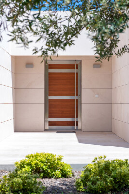 villa in Cap d'Antibes : Rent this modern villain a quiet domain in the heart of the Cap d'Antibes. - Photo 31