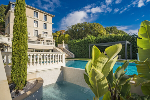 villa in Cannes : Stunning 9 bedroom mansion located in the hills of Cannes with incredible sea views - Photo 58