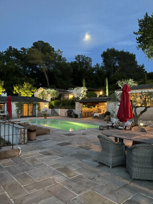 villa in Valbonne : Rent this wonderful Mas located within walking distance to the wonderful village of Valbonne - Photo 40