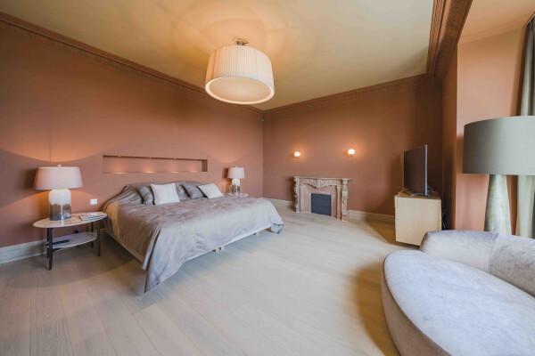 villa in Cannes : Rent stunning 10 bedroom property with incredible views over Cannes and the sea located in a huge garden of over 1 hectare of gardens - Photo 10