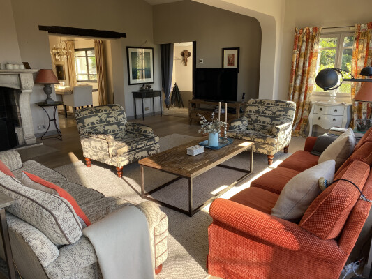 villa in Valbonne : Rent this wonderful Mas located within walking distance to the wonderful village of Valbonne - Photo 3