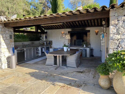 villa in Valbonne : Rent this wonderful Mas located within walking distance to the wonderful village of Valbonne - Photo 30